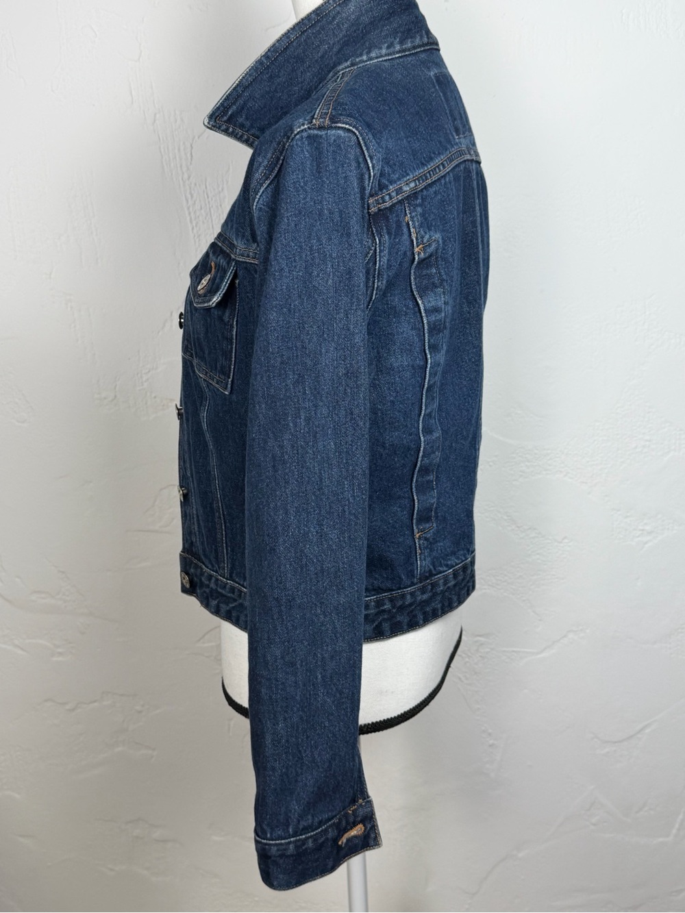 Y2K FITTED Guess Blue Classic Denim Jacket- M - Picture 5 of 15